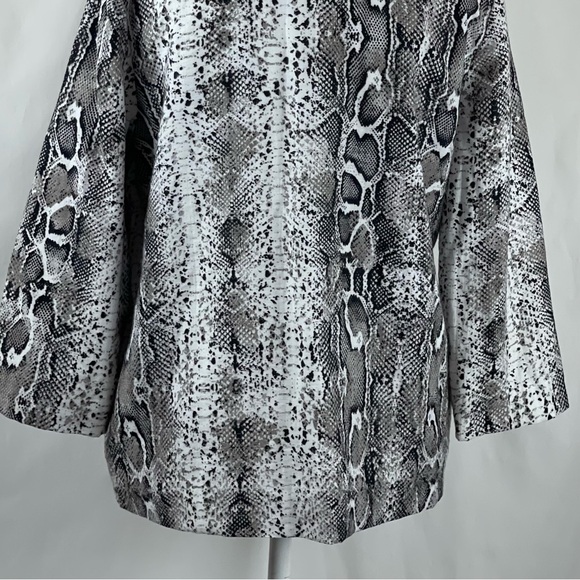 Chico’s Brown White Snakeskin Lightweight Jacket Size L - Picture 6 of 11
